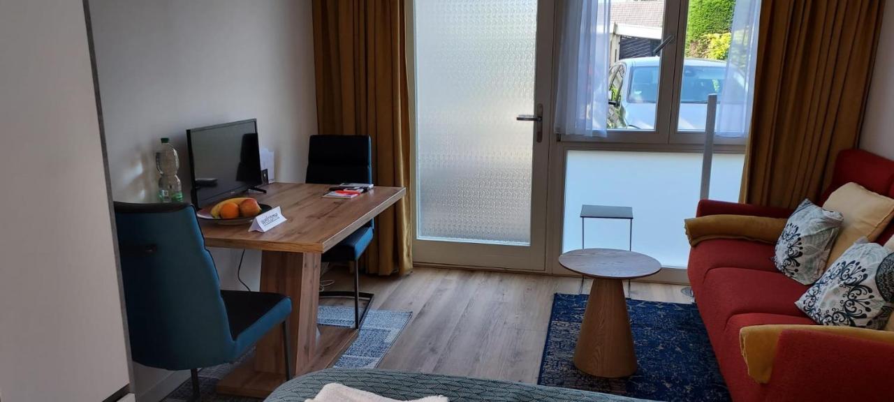 Vila Dajan Almere Exteriér fotografie